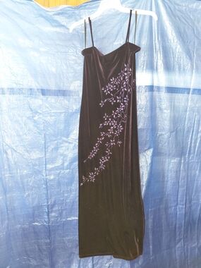 Women s Asymmetrical Black Velvet Slip Dress with Lavender Embroidery